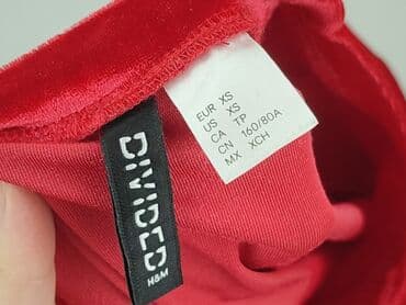 t shirty pod marynarkę: Divided, T-shirt damski, rozmiar XS — 4