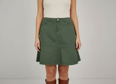 jeansowe spódnice rozkloszowane: Women`s skirt, size L — 1