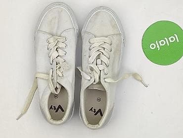 Trampki damskie, rozmiar 39 — 2