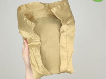 костюми жіночі класичні: Сорочка жіноча, розмір S — 4