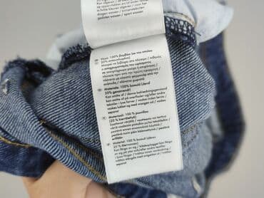 deposit photo dżins: Denim, Jeansy damskie, rozmiar M — 5