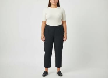 hello kitty spodnie shein: Shein, Material trousers for women, size 2XL — 1