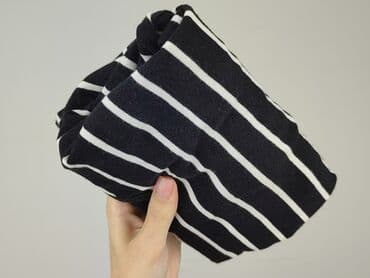 czarne t shirty w serek damskie: Yessica, T-shirt damski, rozmiar M — 6