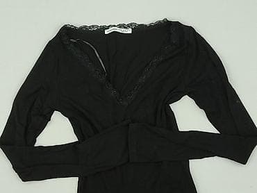 bluzki obcisłe: PULL&BEAR, Top damski, rozmiar XS — 1
