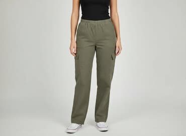 stradivarius cargo: Cargo, Material trousers for women, size S — 1