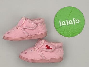 kapcie elfa z dzwonkiem: Buciki niemowlęce, 20, stan - Bardzo dobry — 3