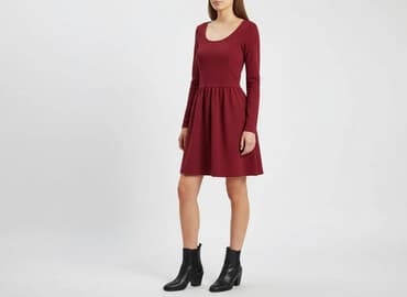 oysho sukienki wyprzedaż: Bershka, Sukienka damska, rozmiar S — 1