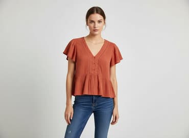 bluzki z odcieciem pod biustem: Bluzka damska, rozmiar M — 8