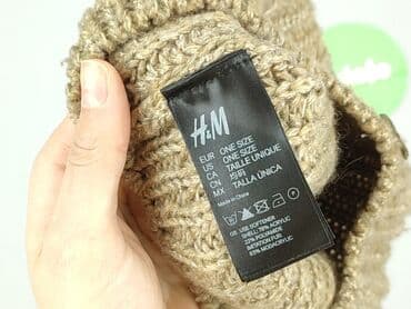 Hats and caps: Cap, Female, condition - Very good — 4