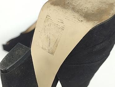 crocs j2: Босоніжки жіночі, розмір 38 на lalafo.pl — 4 crocs j2: Босоніжки жіночі, розмір 38 — 4