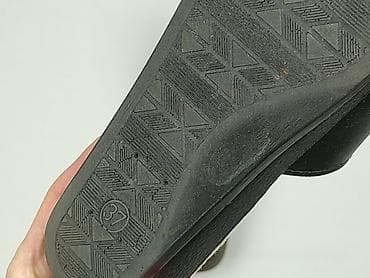 ccc vans: Klapki damskie, rozmiar 37 — 7