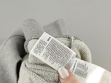 plecak do samolotu: Mickey Mouse, Bluza damska
, rozmiar M — 4