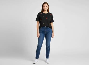 t shirt damski z haftem: T-shirt damski, rozmiar L — 6