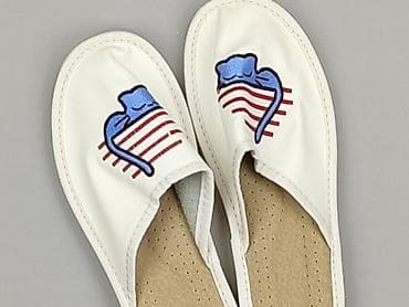 klapki babcine: Kapcie damskie, rozmiar 39 — 1