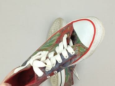 sandały na koturnie z pomponami: Trampki dla mężczyzn, rozmiar 40 — 6