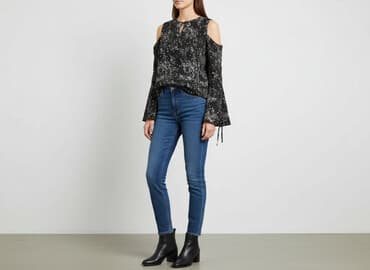 czarne bluzki z fredzlami: Reserved, Bluzka damska, rozmiar S — 1