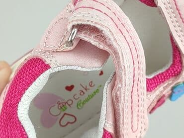 crivit topcool: Sandals 22, Used — 6