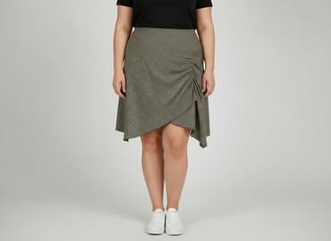 czarne spódnice w kratę: Elite, Spódnica damska, rozmiar 4XL — 6