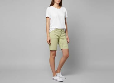 krótkie spodnie corteiz: Cropp, Szorty damskie, rozmiar XS — 1