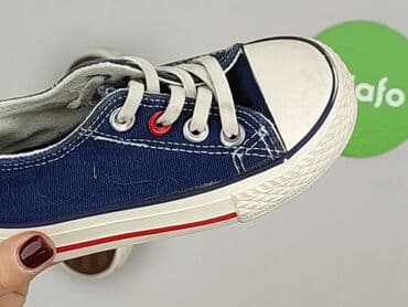 nike buty dziecięce wyprzedaż: Trampki Sprandi, 22, Używany — 5