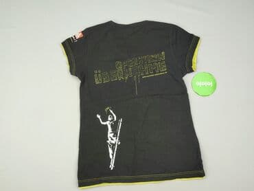 t shirty z czerwonem napisem: Women`s T-shirt, size L (EU 40) — 3