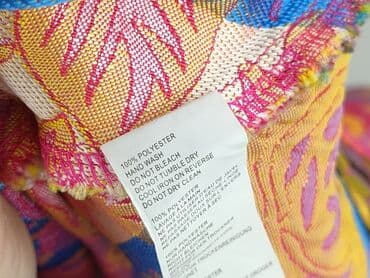 sukienki dla osób z dużym biustem: Boohoo, Sukienka damska, rozmiar S — 5