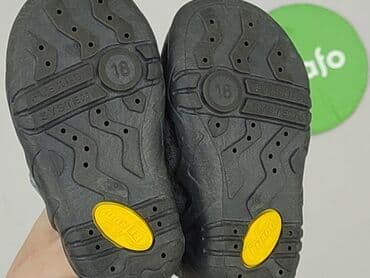 w.klapkach tekst: Kapcie Befando, 18, Używany — 9