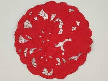 Home & Garden: PL - Tablecloth 34 x 34, color - Red, condition - Good — 1