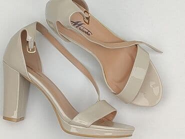 czerwone sandały na słupku ccc: Sandały damskie, 37 — 1