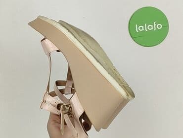 sandały koturna ccc: Sandals for women, size 37 — 5