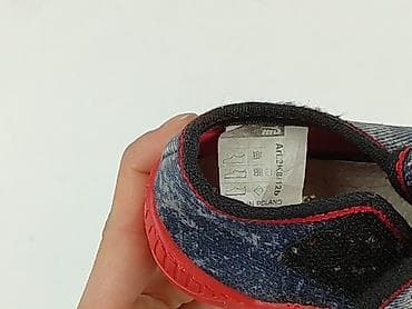 klapki chmurki: Kapcie Spiderman, 21, Używany — 7