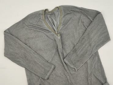 bluzka z wyciętym sercem: Bluzka damska, rozmiar 4XL — 1