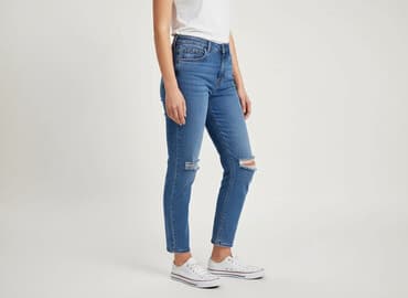 dżinsy z dziurami z wysokim stanem: Jeansy damskie, rozmiar S — 1