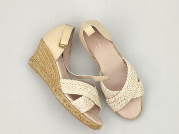 czerwone sandały na słupku ccc: Anna Field, Sandały damskie, rozmiar 36 — 1