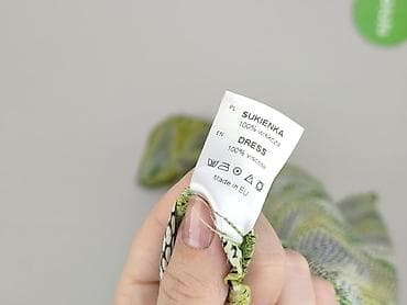 simple: Women`s dress, size M — 5