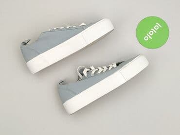 sandały z pusheenem: PULL&BEAR, Trampki damskie, rozmiar 40 — 3