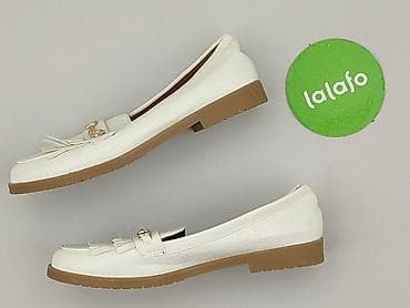 kozaki pull and bear: Flat shoes for women, size 39 — 4