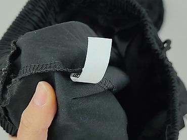 cargo pull and bear: Spodnie cargo damskie, rozmiar L — 5