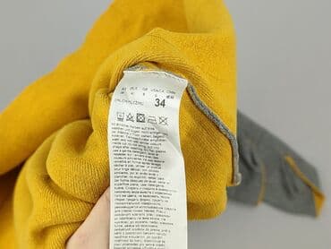 c and a sweter: Women`s sweater, size XS — 5