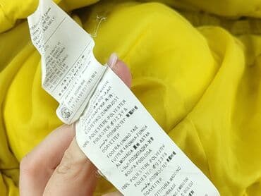kurtki pikowane wiosna: Kurtka puchowa Benetton, 1.5-2 lat, Tkaniny syntetyczne, stan - Bardzo dobry — 5