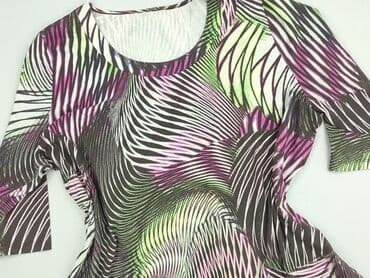 sukienka w geometryczne wzory h: Women`s T-shirt, size 3XL (EU 46) — 1