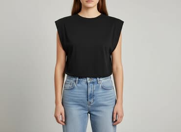zara t shirt oversize: Zara, Women`s T-shirt, size M — 1