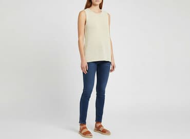 aplikacje z ubraniami: Top damski, rozmiar M — 7