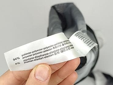 biustonosz 65 d: Bershka, Bluzka damska, rozmiar XS — 7