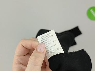 Women's Clothing: Women`s cardigan, size S — 4