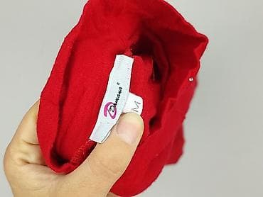 Women: Women's blouse, size M — 4