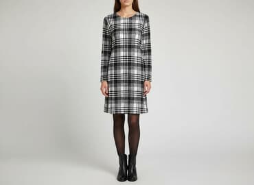 sukienka czarna 152: Sukienka damska, rozmiar S — 7