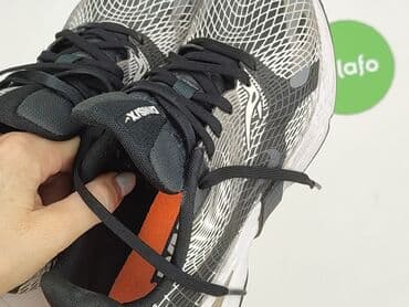 klapki ze srebrnym łańcuchem: Buty sportowe Nike, 36, Używany — 6