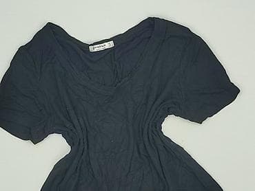bocca koszulki: Stradivarius, T-shirt damski, rozmiar M — 1