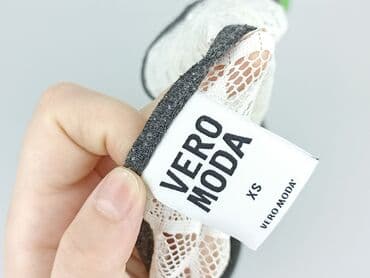 vans custom t shirty: Vero Moda, Women`s T-shirt, size XS (EU 34) — 4